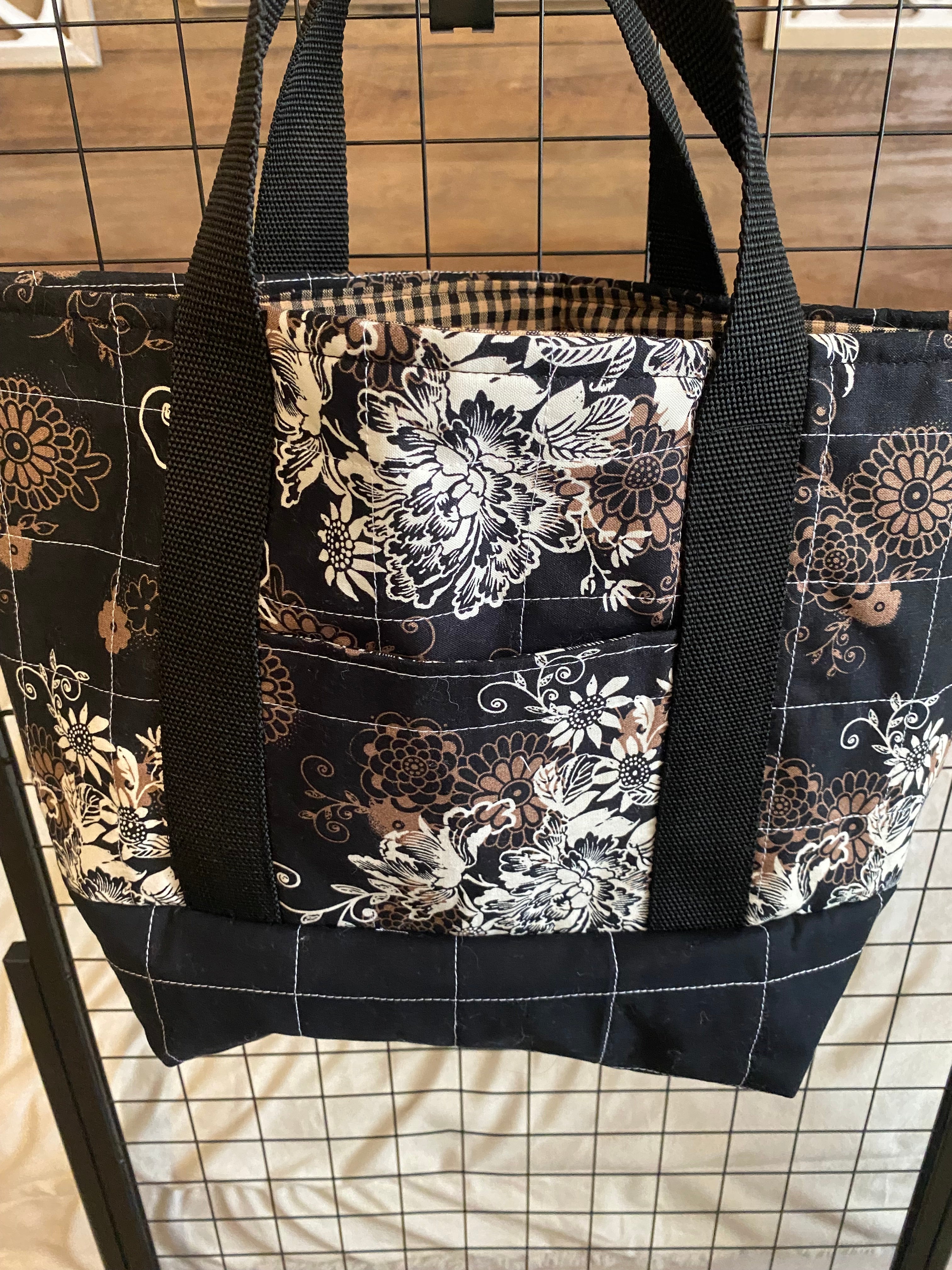 Medium tote/book bag