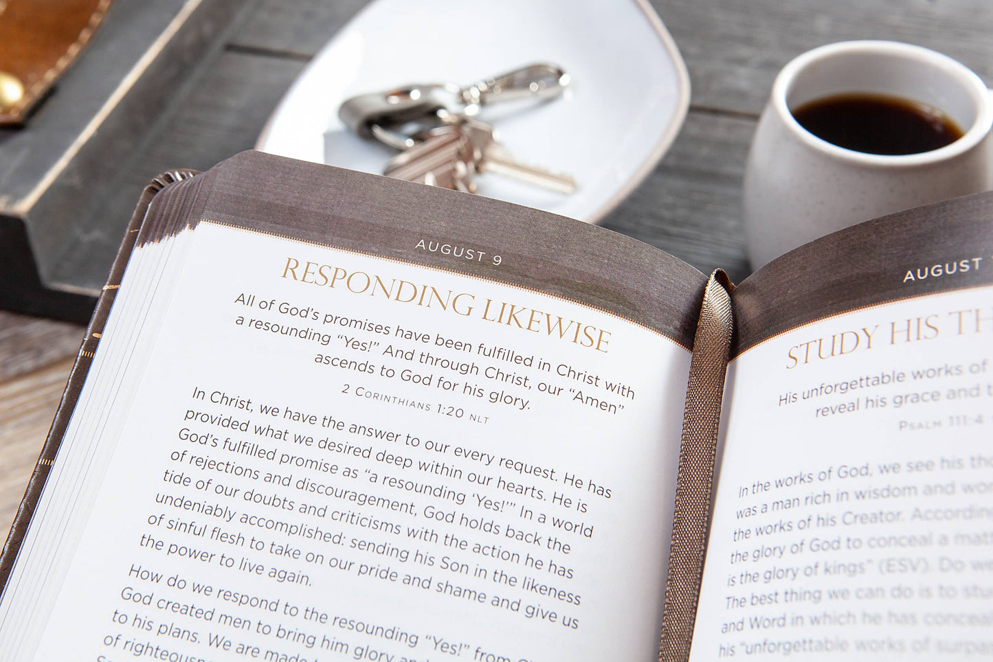 Jesus First for Men (Daily Devotional - Bestseller!)