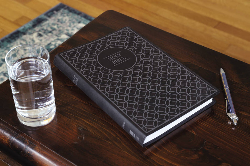 NIV, Value Thinline Bible, Large Print