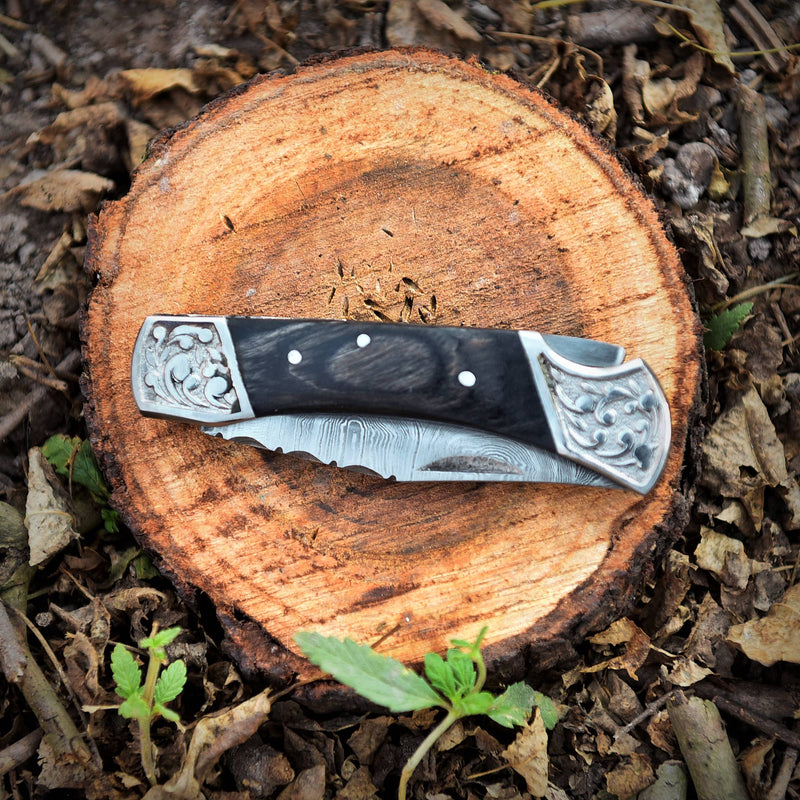 Handmade Damascus Pocket knife with sheath for Men