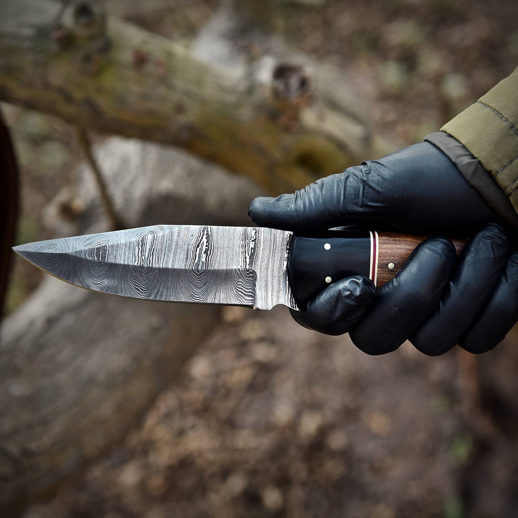Damascus Steel Fixed Blade Hunting Knife with Wood Handle