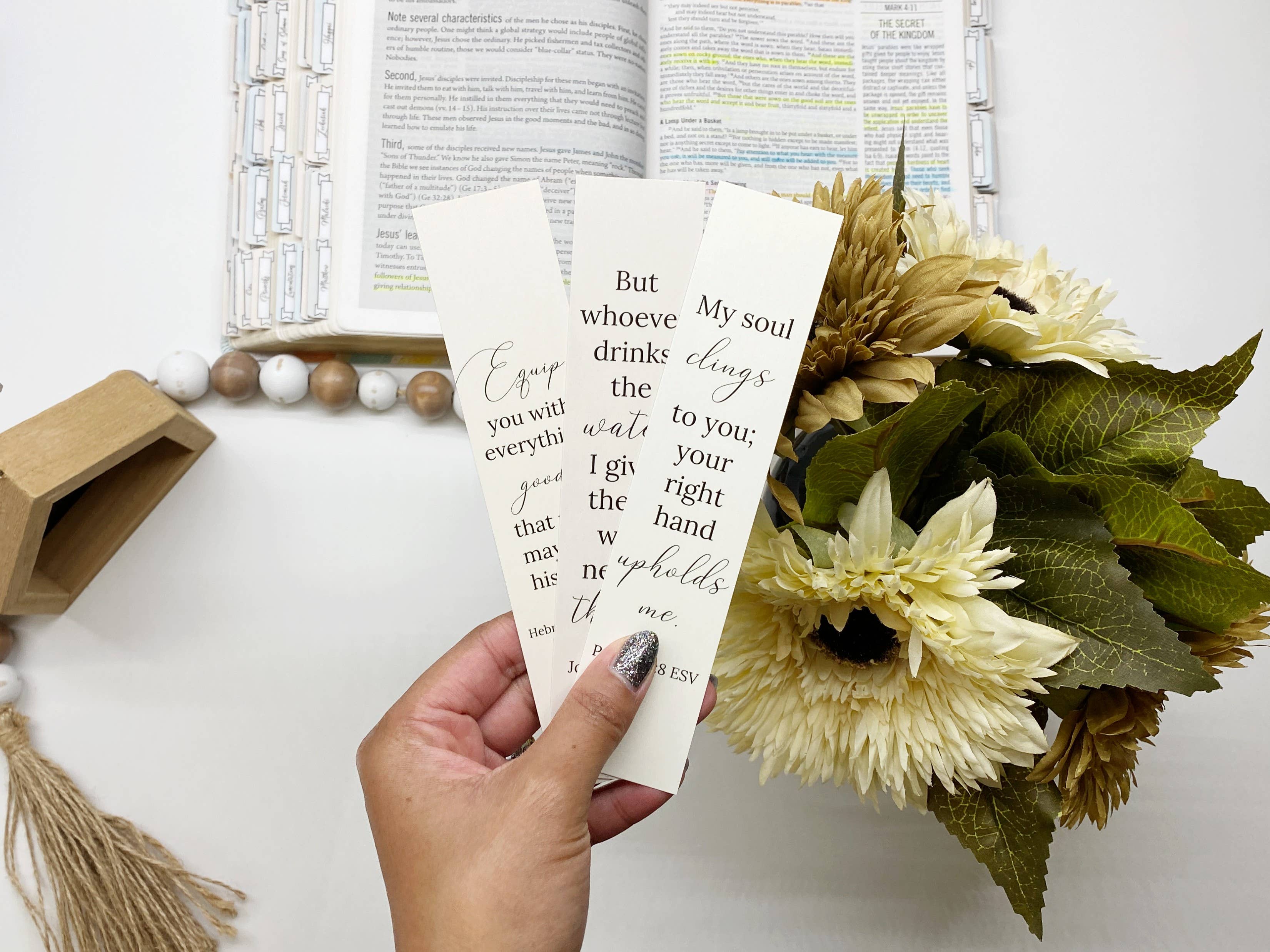 Bible Verse Bookmark Cling to God