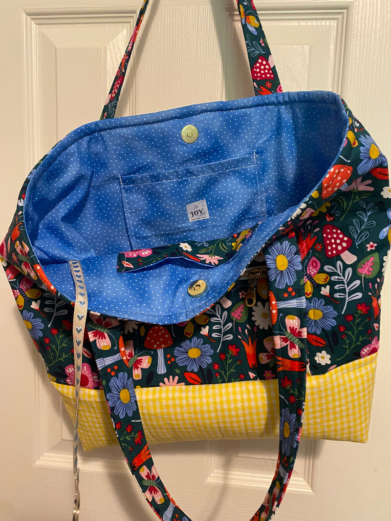 New Collection Medium Tote Bags